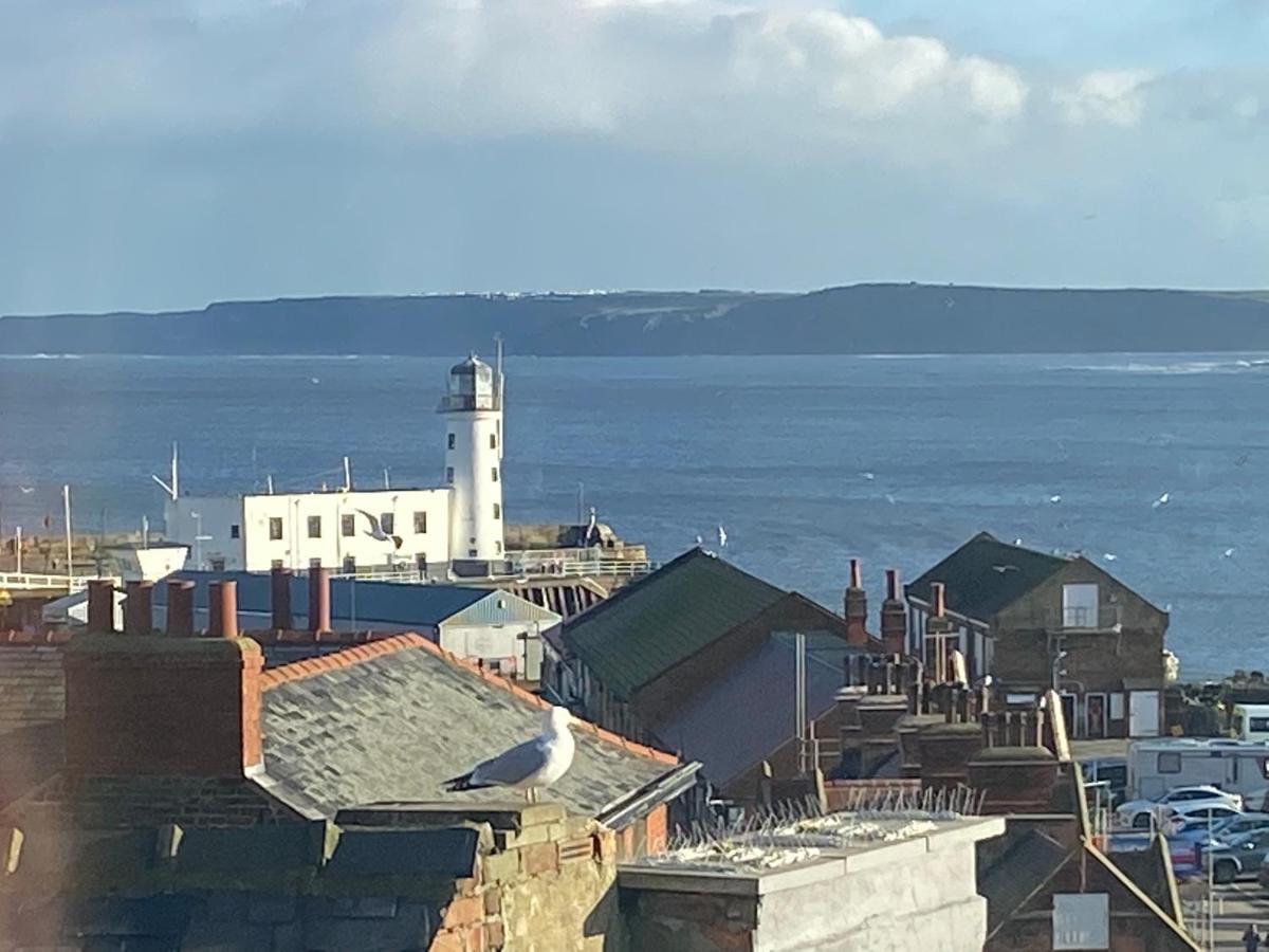 Lighthouse View, One Min From Harbour & Beach Apartment Scarborough Luaran gambar