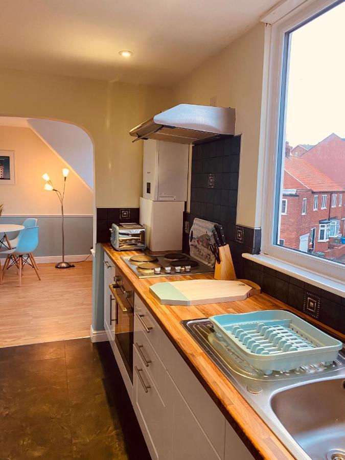Lighthouse View, One Min From Harbour & Beach Apartment Scarborough Luaran gambar