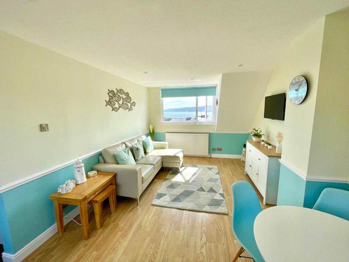 Lighthouse View, One Min From Harbour & Beach Apartment Scarborough Luaran gambar
